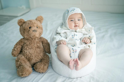 鹿邑宝宝挠耳朵是怎么回事 鹿邑宝宝挠耳朵是怎么回事